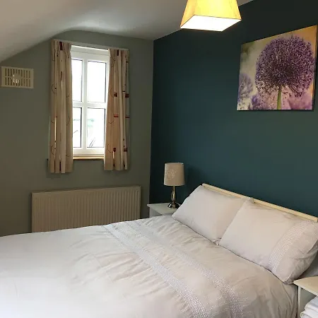 Eva's Bar & Restraurant & Bed & Breakfast Cahersiveen